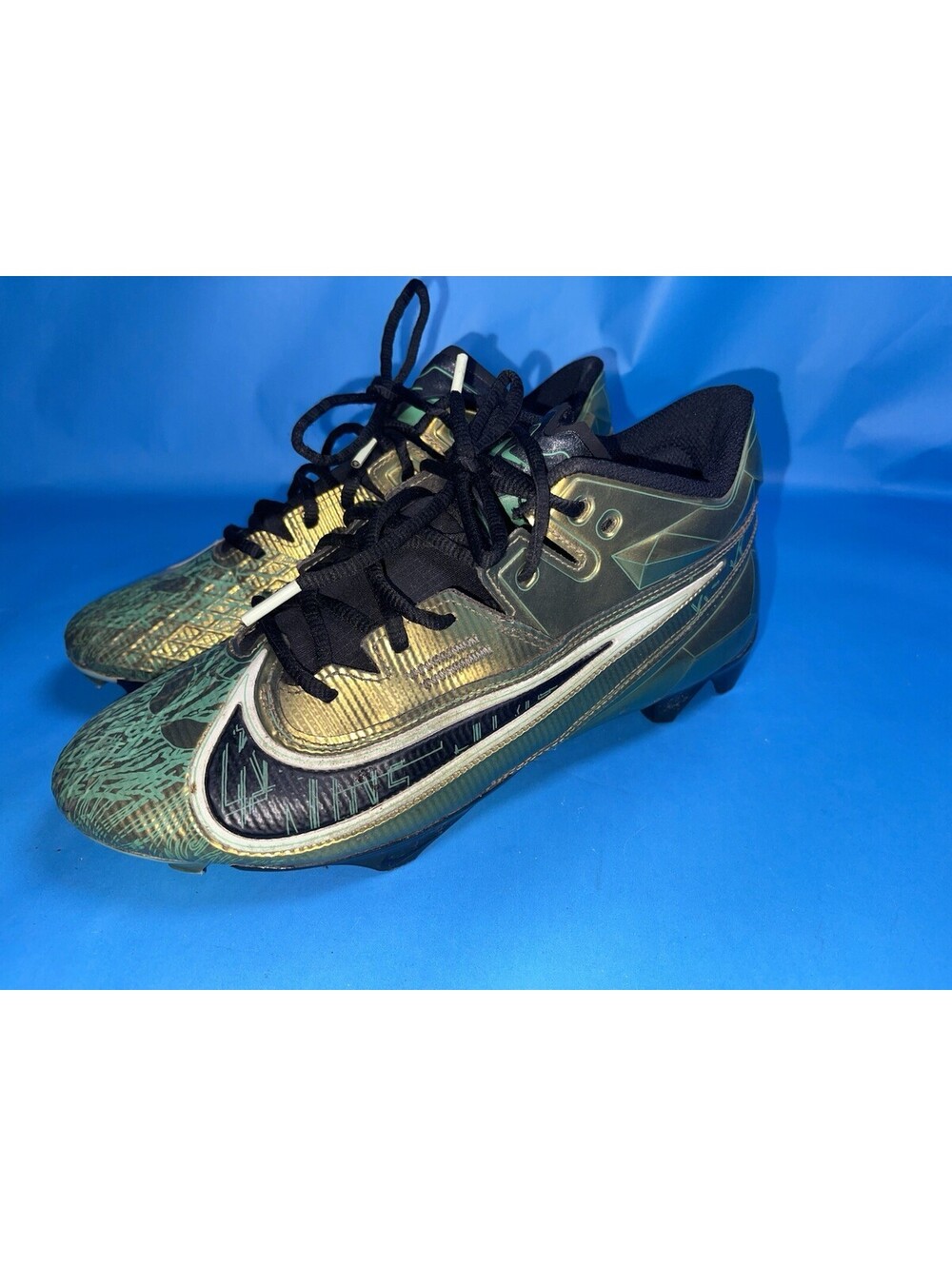 Nike Vapor Edge Elite 360 2 'Aliens' Gold Football Cleats PE Size 8.5 FJ2947-700